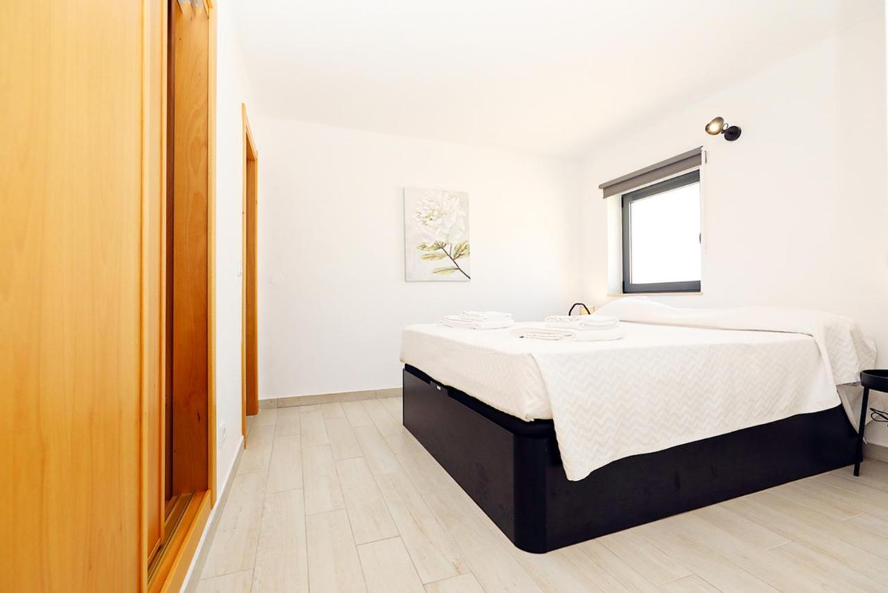 A62 - Cul De Sac Apartment In Lagos Eksteriør billede