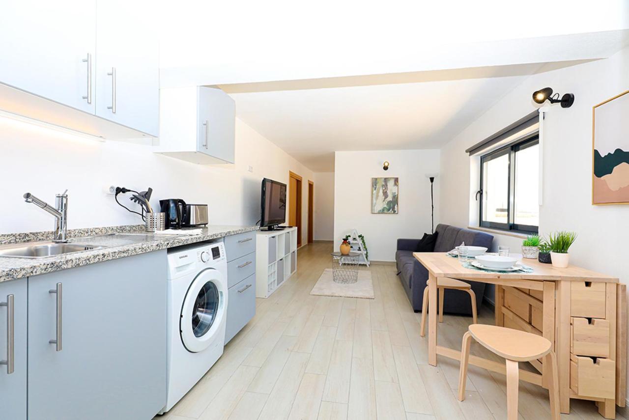 A62 - Cul De Sac Apartment In Lagos Eksteriør billede