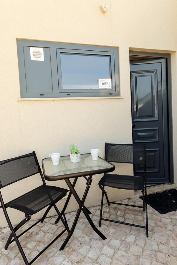 A62 - Cul De Sac Apartment In Lagos Eksteriør billede